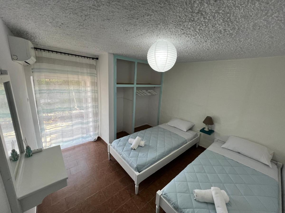 Ciel Apartment, 5 Minutes Walk From Ipsos Beach! מראה חיצוני תמונה