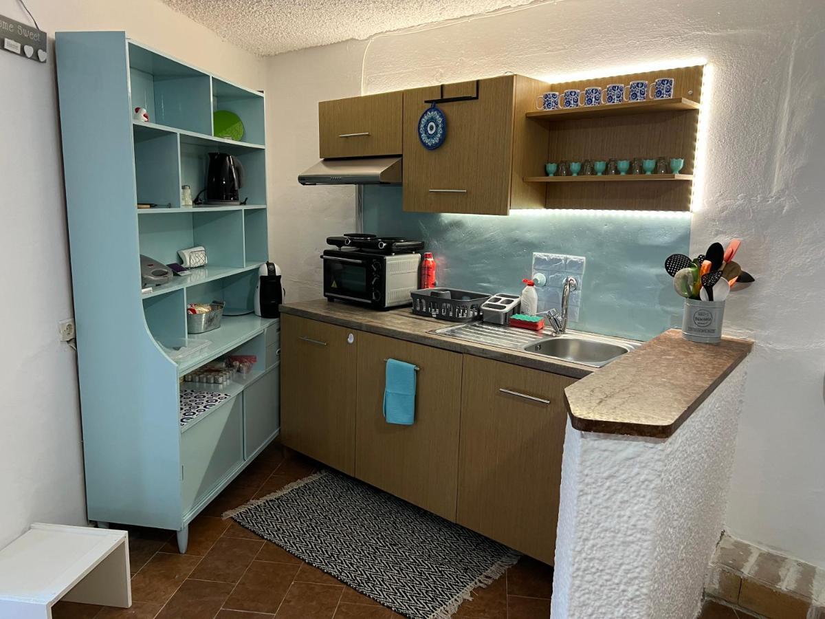 Ciel Apartment, 5 Minutes Walk From Ipsos Beach! מראה חיצוני תמונה